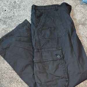 American Eagle Cargo pants size 18
